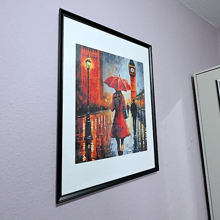 Stunning 3 Bedroom Serviced Flat In North London Exteriör bild