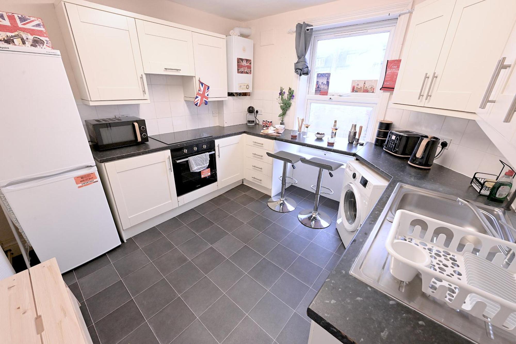 Stunning 3 Bedroom Serviced Flat In North London Exteriör bild