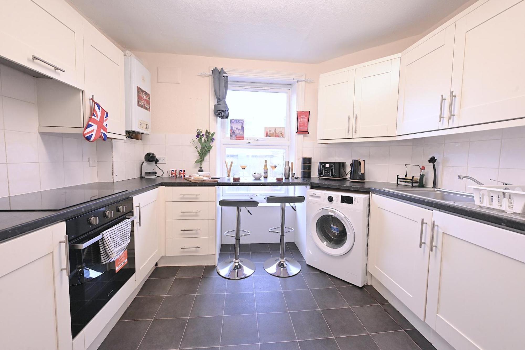 Stunning 3 Bedroom Serviced Flat In North London Exteriör bild